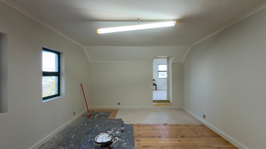 To Let Commercial Property for Rent in Somerset West Western Cape